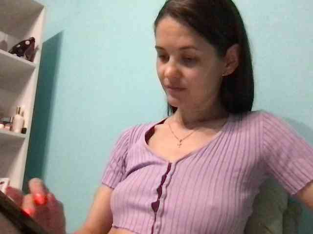 MilaBi-192569 webcam