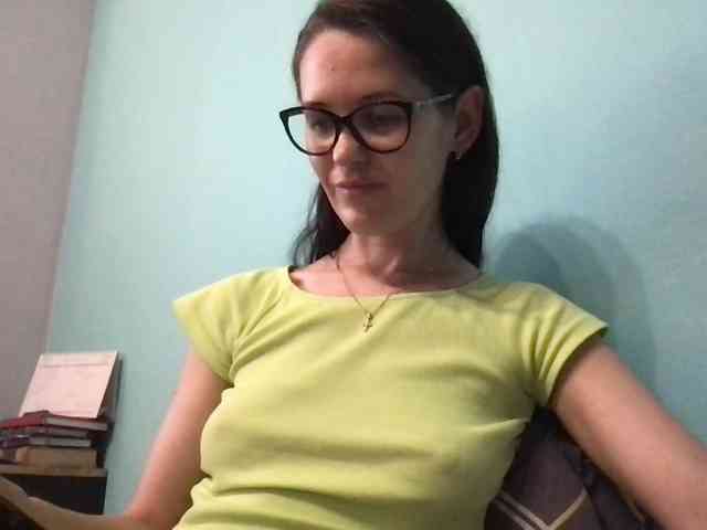 MilaBi-192569 webcam
