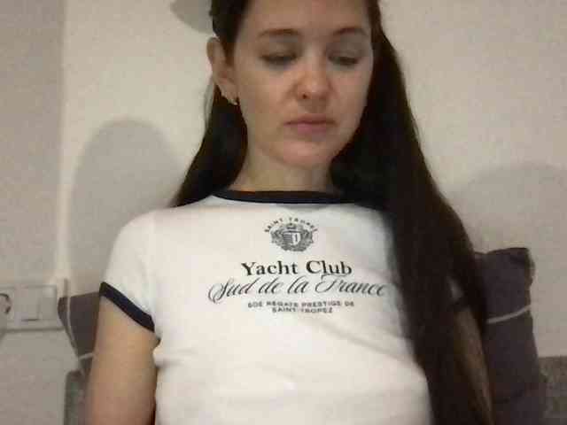 MilaBi-192569 webcam