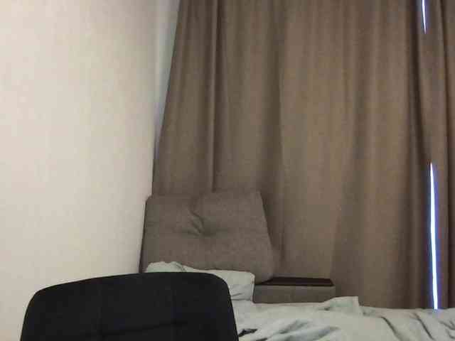 MilaBi-192569 webcam