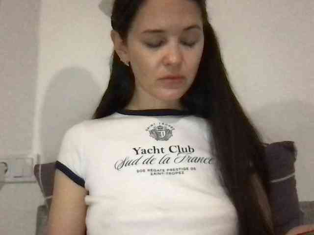 MilaBi-192569 webcam