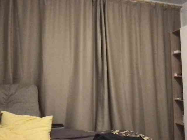 MilaBi-192569 webcam