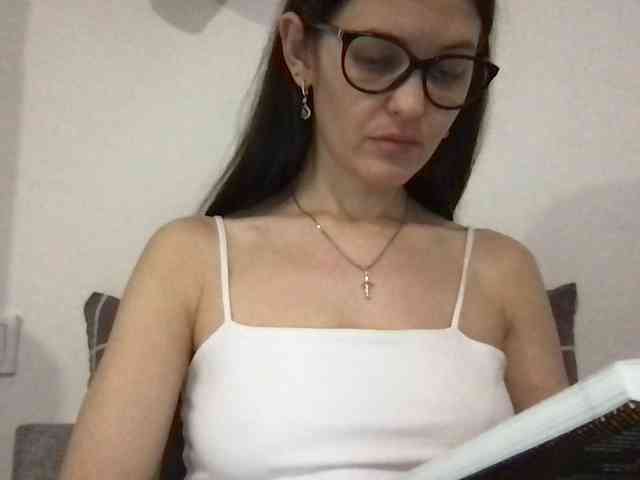 MilaBi-192569 webcam