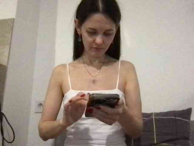 MilaBi-192569 webcam