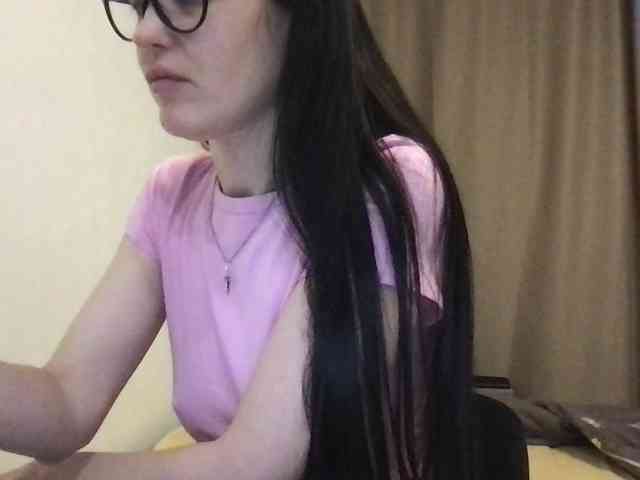 MilaBi-192569 webcam