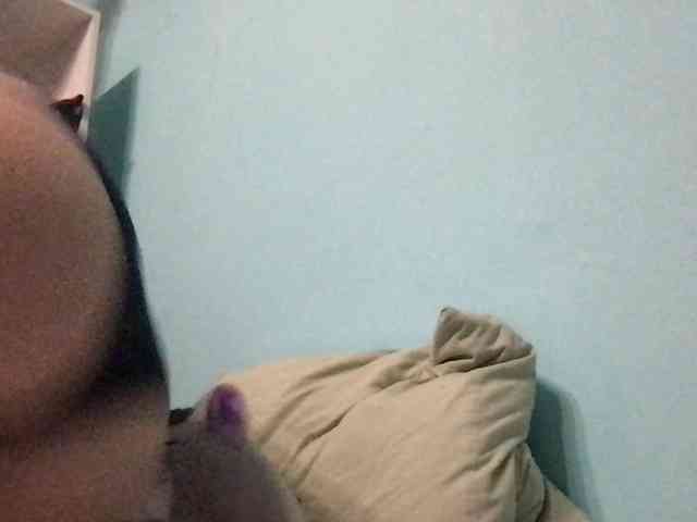 MilaBi-192569 webcam