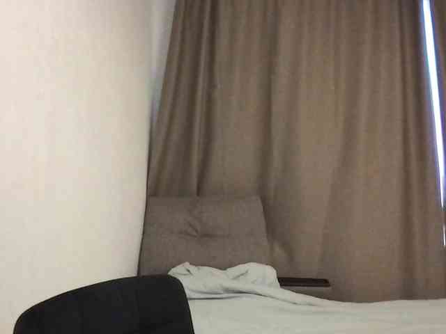 MilaBi-192569 webcam