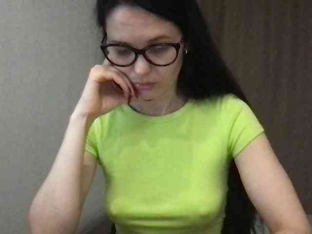 MilaBi-192569 webcam