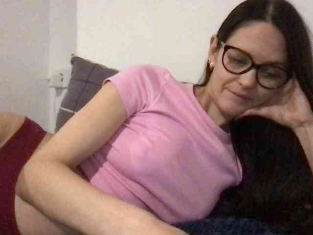 MilaBi-192569 webcam