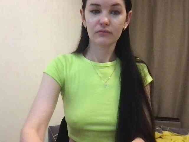 MilaBi-192569 webcam