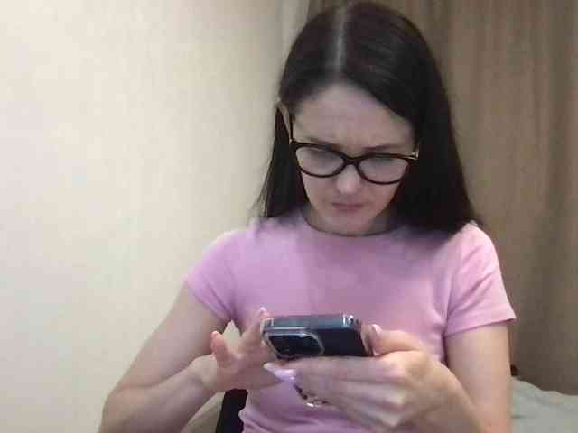 MilaBi-192569 webcam