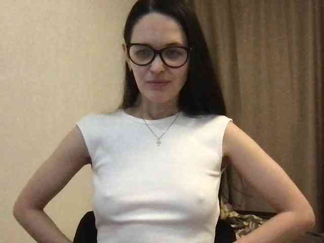 MilaBi-192569 webcam