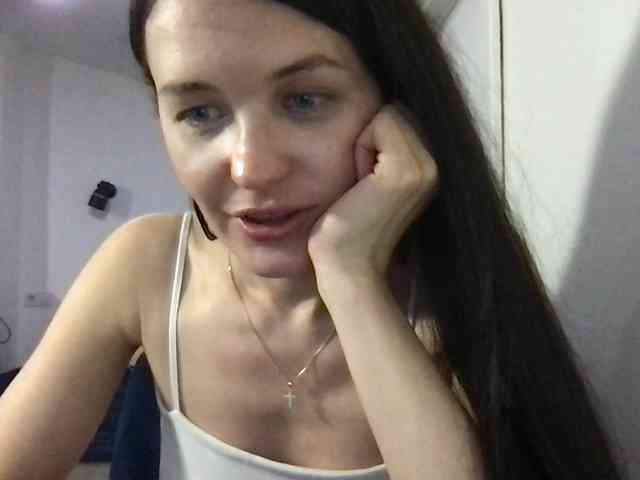 MilaBi-192569 webcam