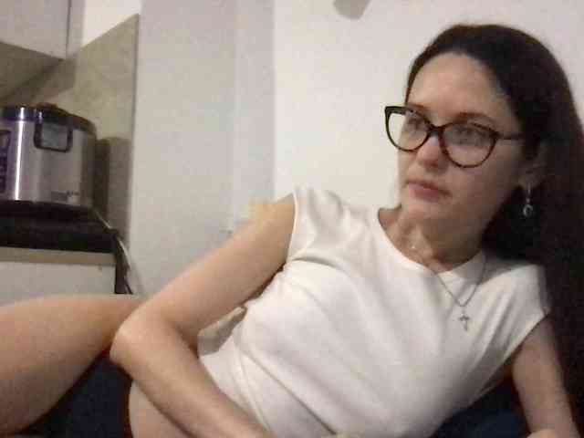 MilaBi-192569 webcam