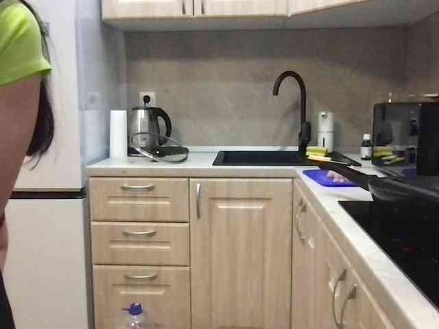 MilaBi-192569 webcam