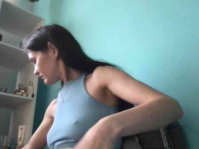 MilaBi-192569 webcam