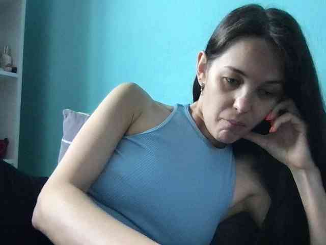 MilaBi-192569 webcam