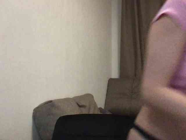 MilaBi-192569 webcam