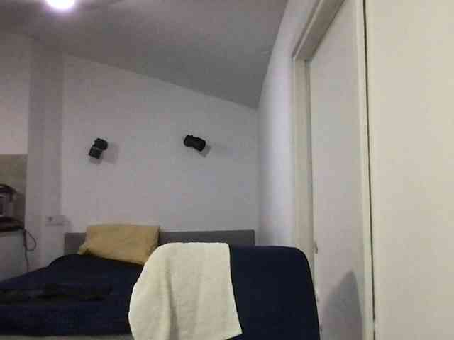 MilaBi-192569 webcam