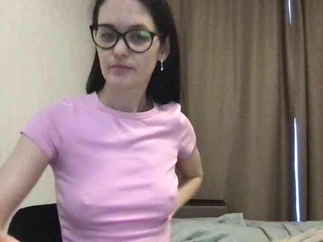 MilaBi-192569 webcam