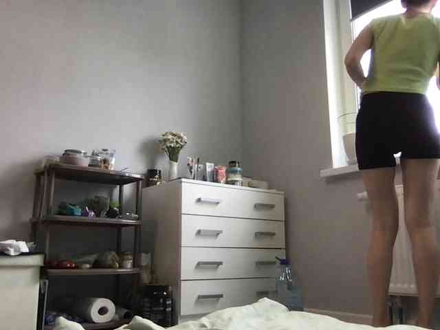 MilaBi-192569 webcam