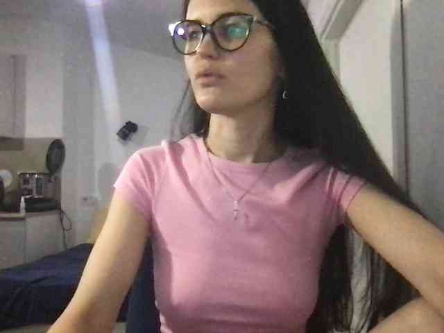 MilaBi-192569 webcam