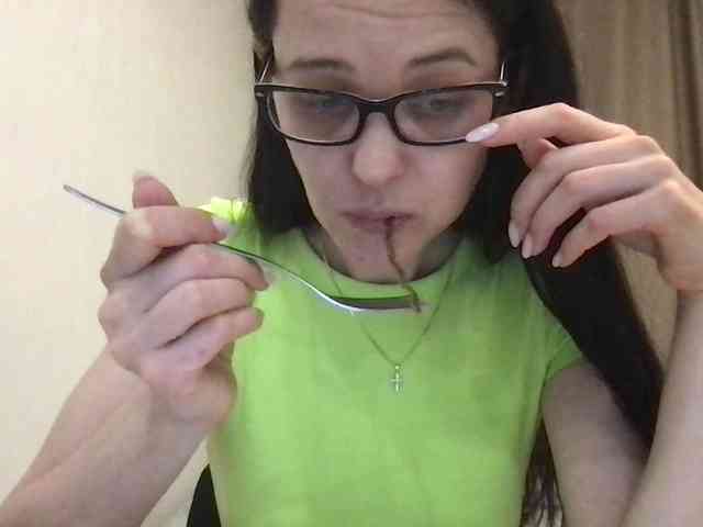 MilaBi-192569 webcam