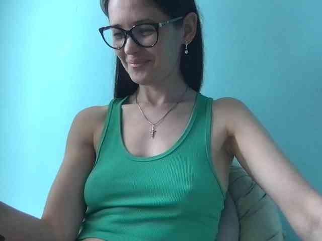 MilaBi-192569 webcam