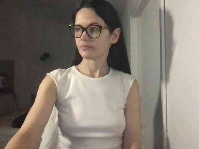 MilaBi-192569 webcam