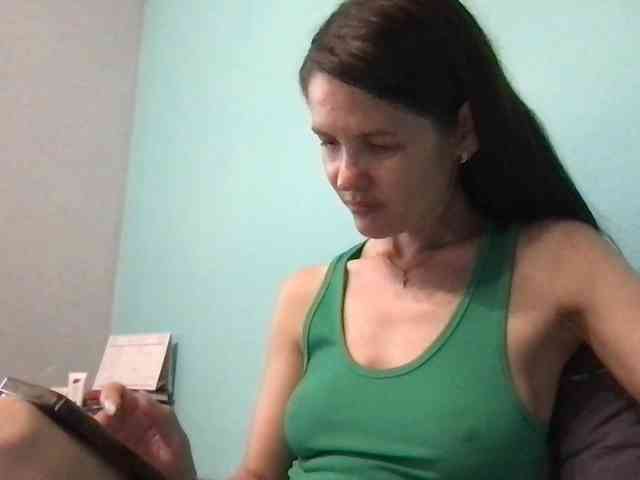 MilaBi-192569 webcam