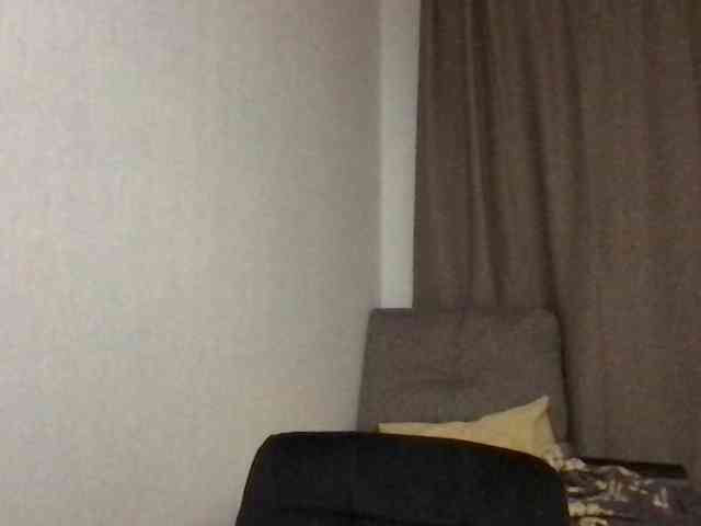 MilaBi-192569 webcam