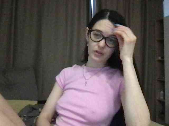 MilaBi-192569 webcam