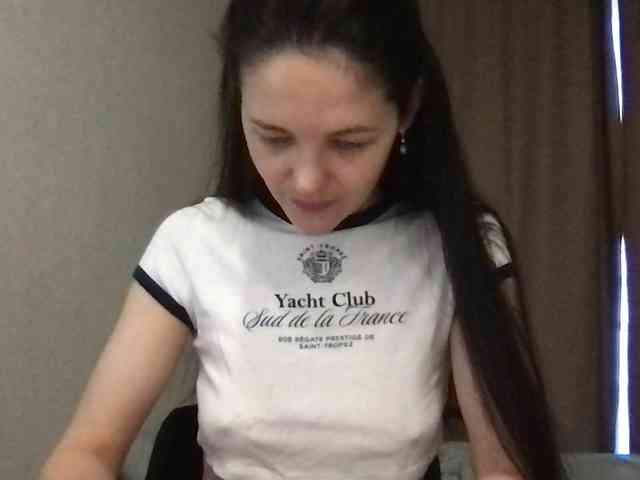 MilaBi-192569 webcam