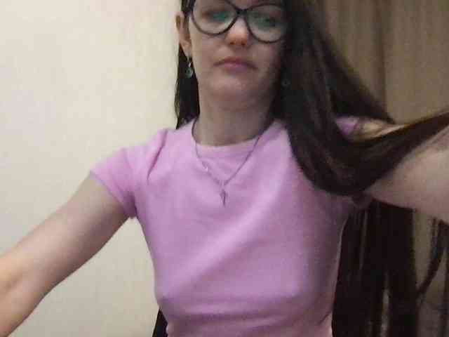 MilaBi-192569 webcam