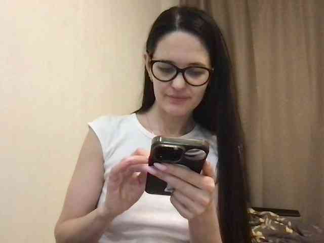 MilaBi-192569 webcam