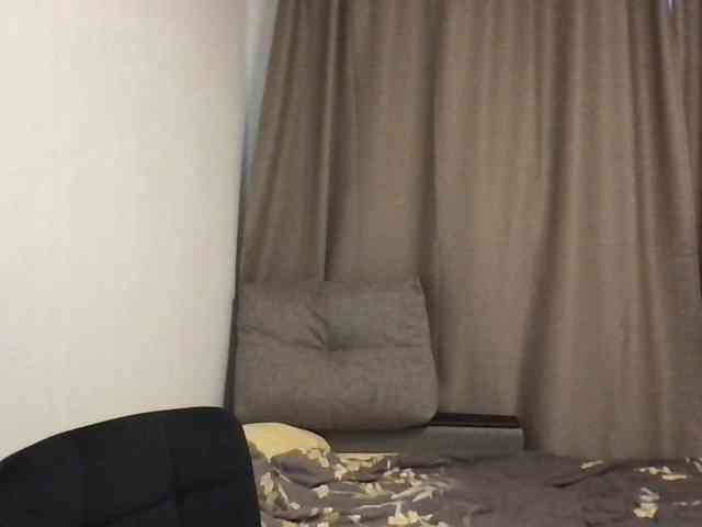 MilaBi-192569 webcam