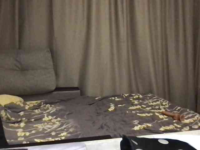 MilaBi-192569 webcam