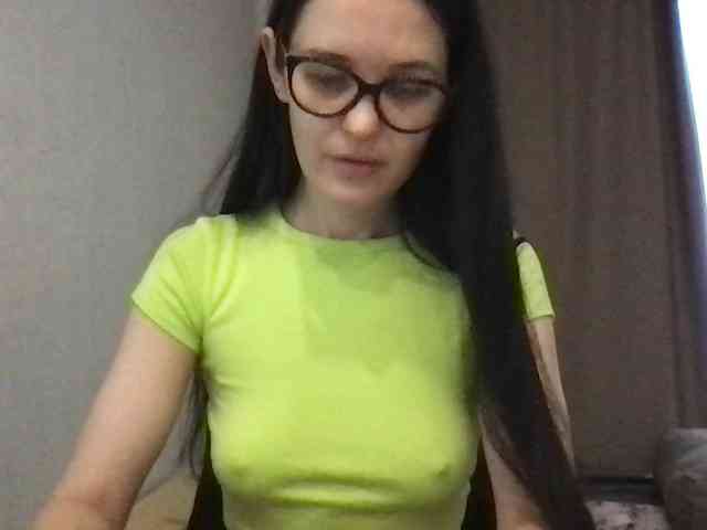 MilaBi-192569 webcam