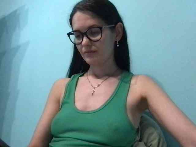 MilaBi-192569 webcam