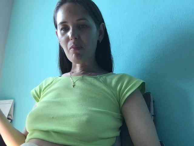 MilaBi-192569 webcam
