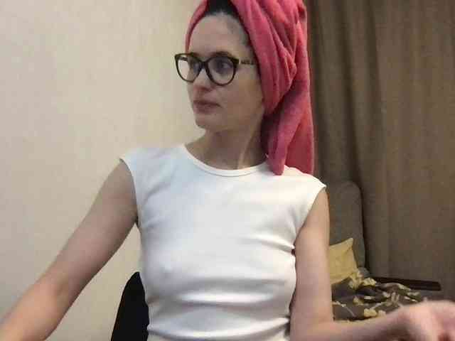 MilaBi-192569 webcam