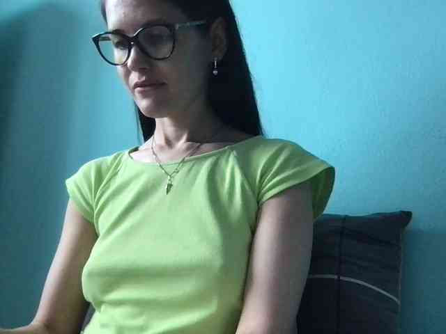 MilaBi-192569 webcam