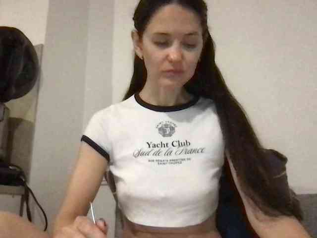 MilaBi-192569 webcam
