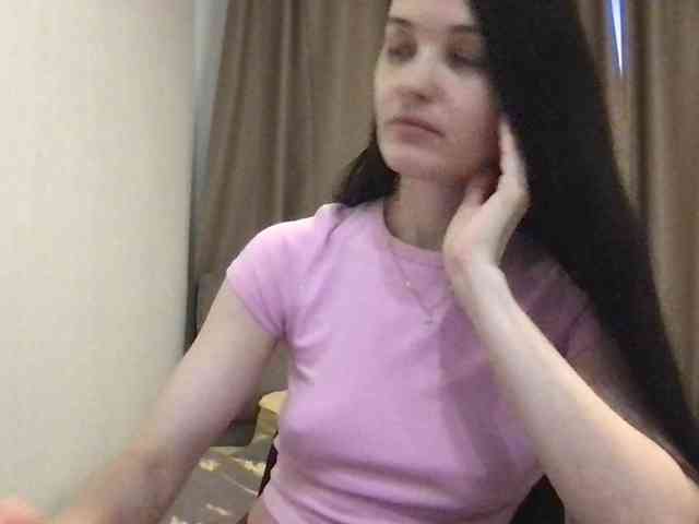 MilaBi-192569 webcam