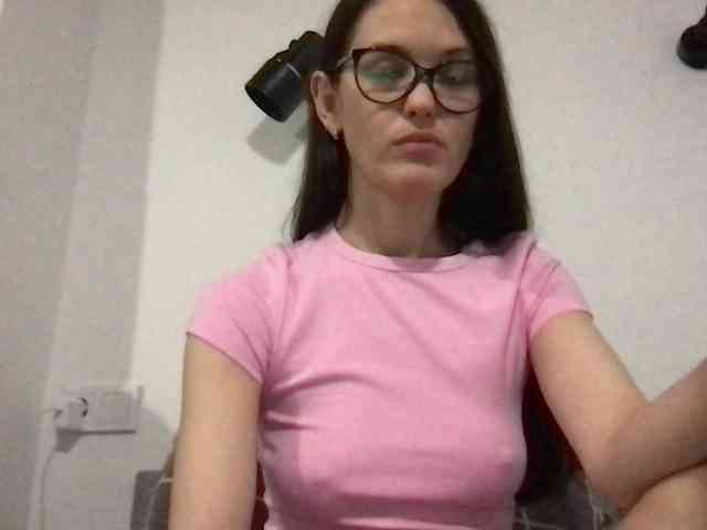MilaBi-192569 webcam