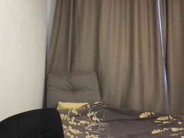 MilaBi-192569 webcam