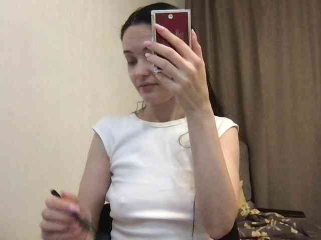 MilaBi-192569 webcam