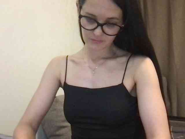 MilaBi-192569 webcam