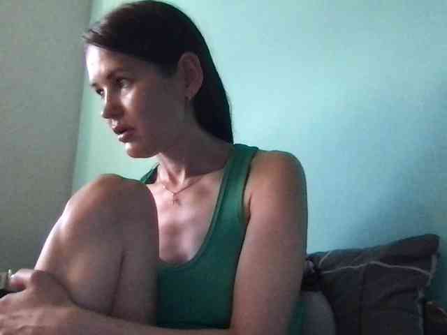 MilaBi-192569 webcam
