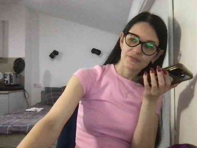 MilaBi-192569 webcam
